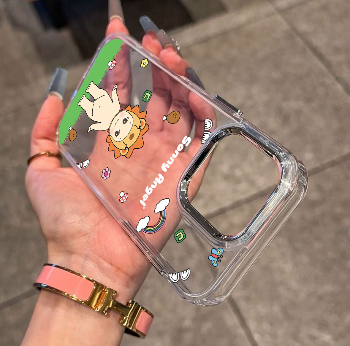漫画かわいいスマホケース iPhone 17 16e 16  - Phone Accessories Like Sonny Angel のレビューと価格